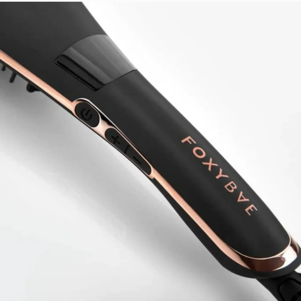 FOXYBAE Rose Gold & Black Straightening Brush - Women Hair Tool